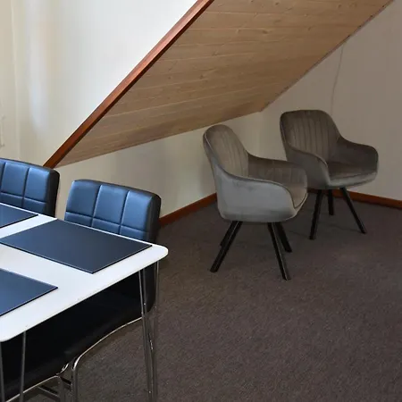 Apartman City Overnatning *